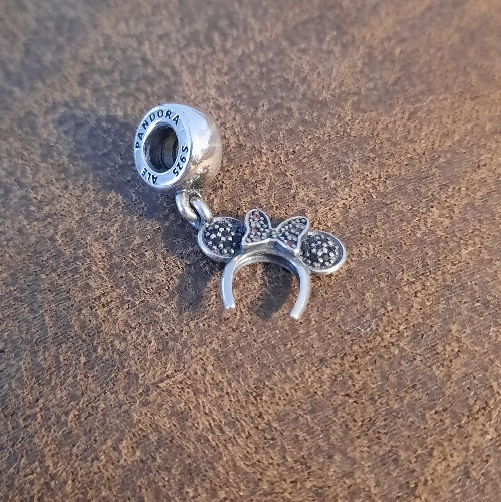 Minnie Mouse Ears Disney Pandora Charm